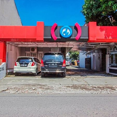 Reddoorz Near Gejayan Hotel Kejayan Екстериор снимка